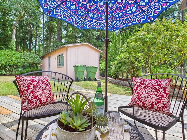 5511 Chokecherry Cir W, University Place, WA 98467 - deck featuring an outbuilding