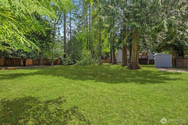 2021 224th Pl NE, Sammamish, WA 98074 - fenced backyard with a shed