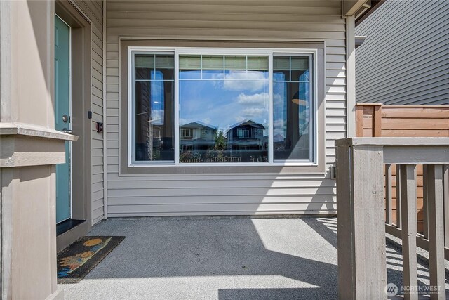 990 43rd Ct NE, Auburn, WA 98002 - doorway to property