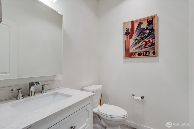 990 43rd Ct NE, Auburn, WA 98002 - half bath featuring toilet and vanity