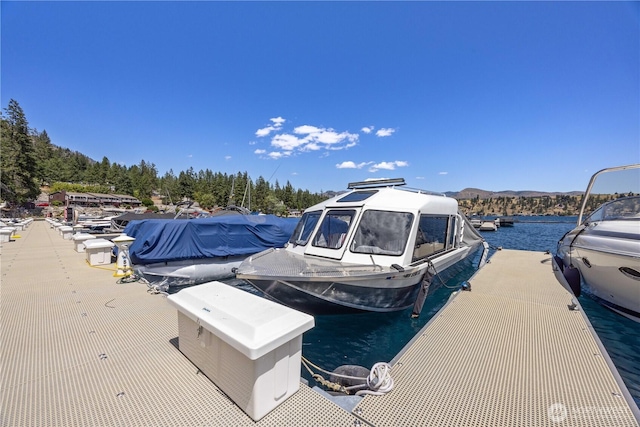 11155 S Lakeshore Rd, Chelan, WA 98816 - dock featuring a water view