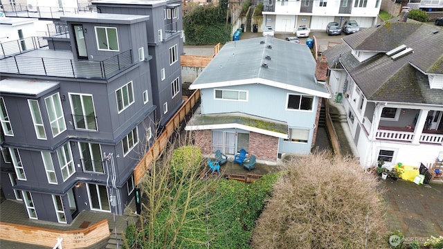 633 W Emerson St, Seattle, WA 98119 - aerial perspective of suburban area