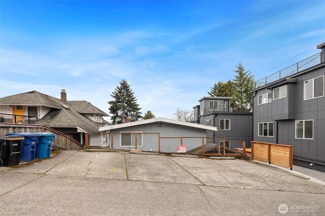 633 W Emerson St, Seattle, WA 98119 - view of front facade