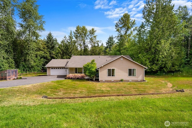 130 Kimberlund Ln, Chehalis, WA 98532 - ranch-style house with a garage, driveway, and a front yard