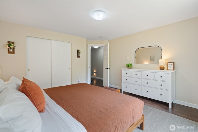 130 Kimberlund Ln, Chehalis, WA 98532 - bedroom with wood finished floors and a closet