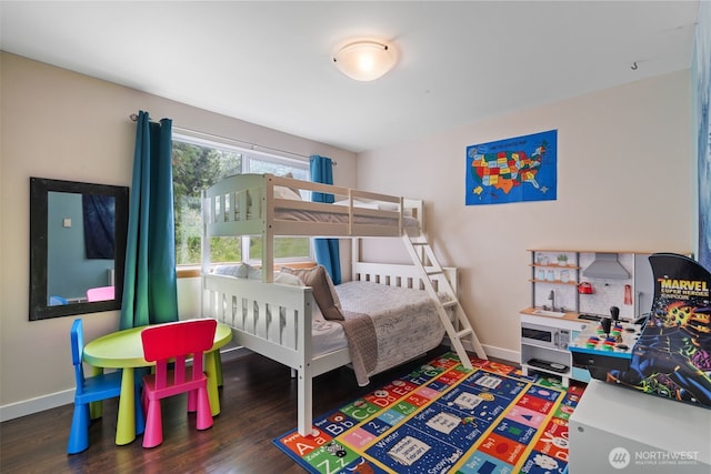 130 Kimberlund Ln, Chehalis, WA 98532 - bedroom featuring baseboards and wood finished floors