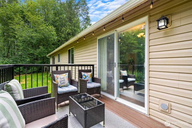 130 Kimberlund Ln, Chehalis, WA 98532 - wooden deck with an outdoor hangout area