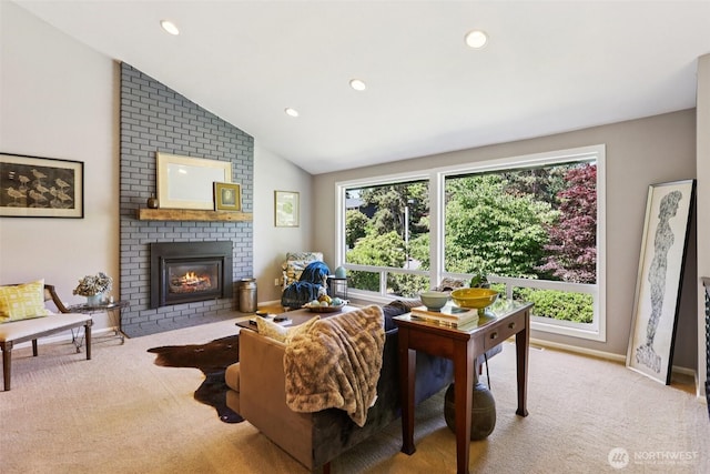 7622 130th Ave NE, Kirkland, WA 98033 - carpeted living room featuring lofted ceiling, a fireplace, and recessed lighting