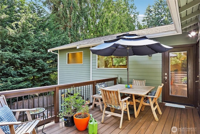 7622 130th Ave NE, Kirkland, WA 98033 - wooden deck with outdoor dining space