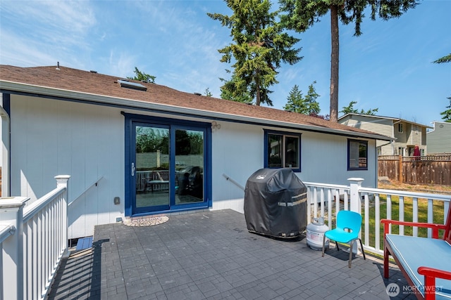 538 NW Ensign Dr, Oak Harbor, WA 98277 - view of patio featuring area for grilling
