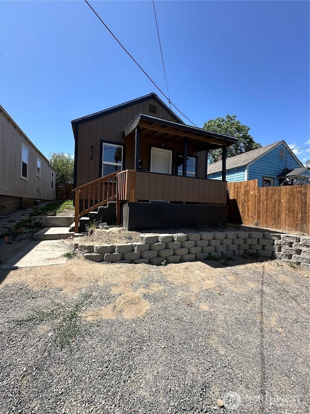 836 S Cashmere St, Wenatchee, WA 98801 - view of front of home