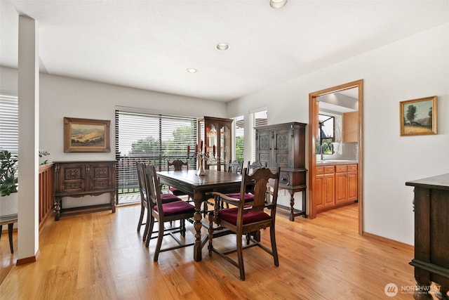 7610 Scenic Dr, Yakima, WA 98908 - dining room with light wood-style floors and recessed lighting
