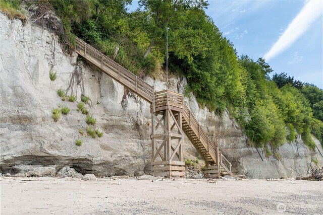 3384 S Smugglers Cove Rd, Greenbank, WA 98253 - photo 35