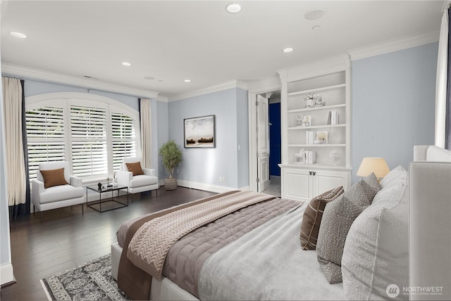 8071 W Mercer Way, Mercer Island, WA 98040 - bedroom with crown molding, hardwood / wood-style flooring, and recessed lighting