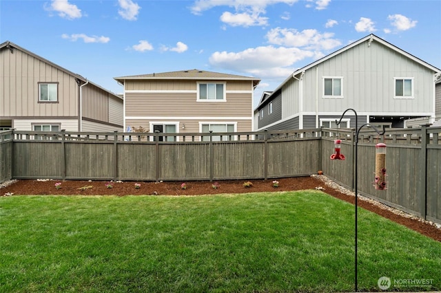 32803 Stuart Ave SE, Black Diamond, WA 98010 - view of fenced backyard