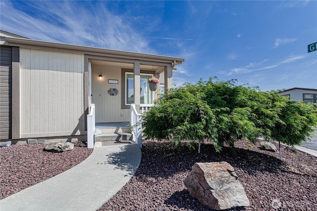 1700 Twin Peaks Dr Unit 71, Wenatchee, WA 98801 - doorway to property featuring covered porch