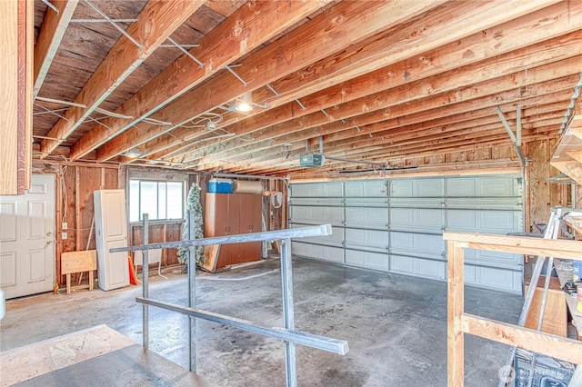 1700 Twin Peaks Dr Unit 71, Wenatchee, WA 98801 - garage featuring a garage door opener