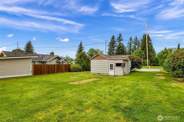 741 Southern Ave, Sedro Woolley, WA 98284 - view of yard with an outdoor structure