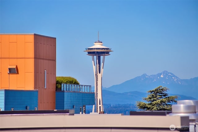 530 Broadway E Unit 612, Seattle, WA 98102 - view of building exterior featuring a mountain view