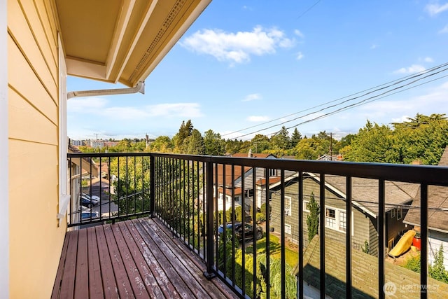 5798 Roosevelt Way NE, Seattle, WA 98105 - view of balcony