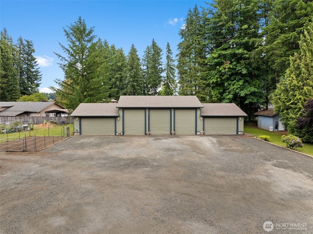 7207 Lakeside St SW, Olympia, WA 98512 - view of garage