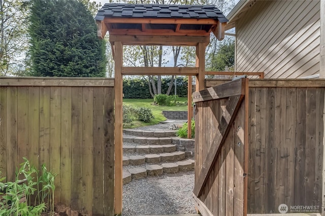 2217 W Birch, Bellingham, WA 98229 - view of gate