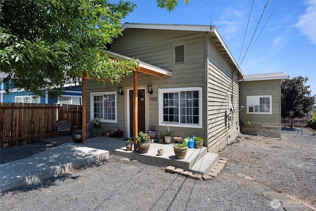 755 S Chelan Ave, Wenatchee, WA 98801 - view of front of home