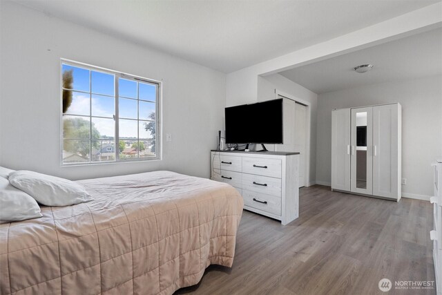755 S Chelan Ave, Wenatchee, WA 98801 - bedroom with light wood-style flooring and baseboards