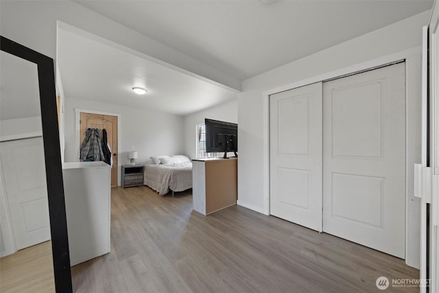 755 S Chelan Ave, Wenatchee, WA 98801 - bedroom featuring light wood-style flooring and a closet