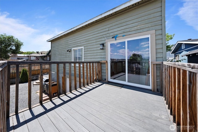 755 S Chelan Ave, Wenatchee, WA 98801 - view of wooden terrace