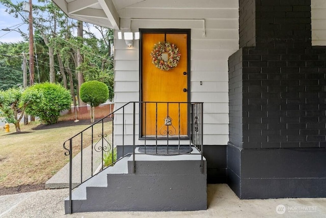 15633 47th Ave S, Tukwila, WA 98188 - property entrance