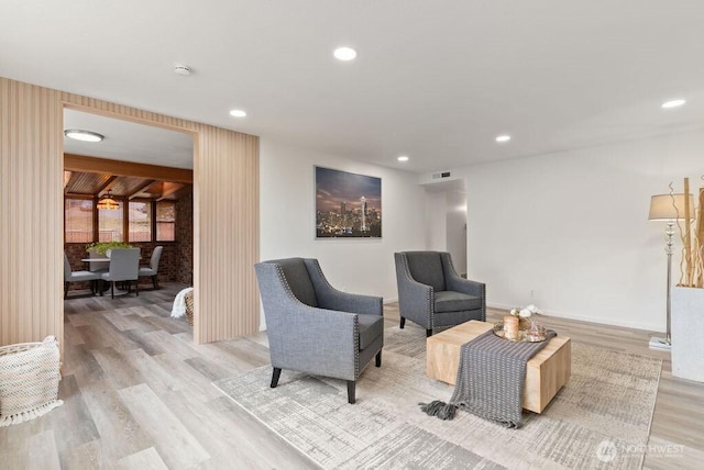 15633 47th Ave S, Tukwila, WA 98188 - sitting room featuring light wood-style flooring and recessed lighting