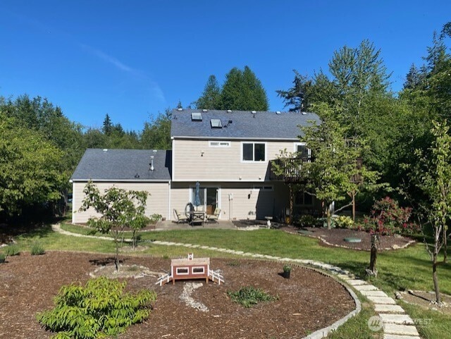 5846 SW 44th St, Port Orchard, WA 98367 - back of property featuring a yard and a patio