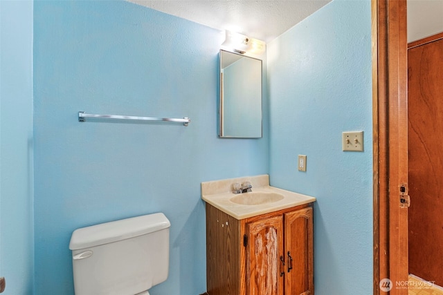 2809 Nichols Blvd, Longview, WA 98632 - half bathroom featuring toilet and vanity