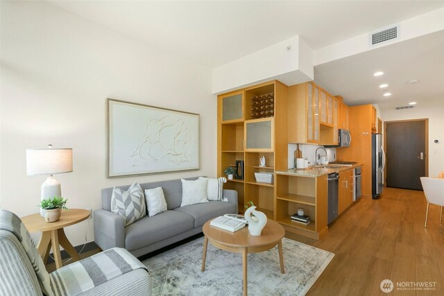 2033 2nd Ave Unit 2005, Seattle, WA 98121 - photo 4