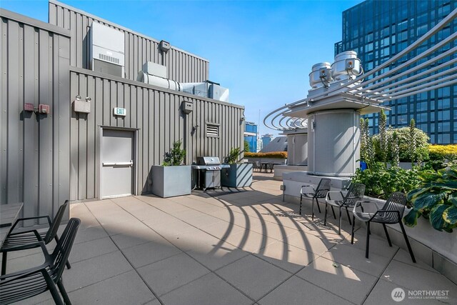 2033 2nd Ave Unit 2005, Seattle, WA 98121 - photo 22