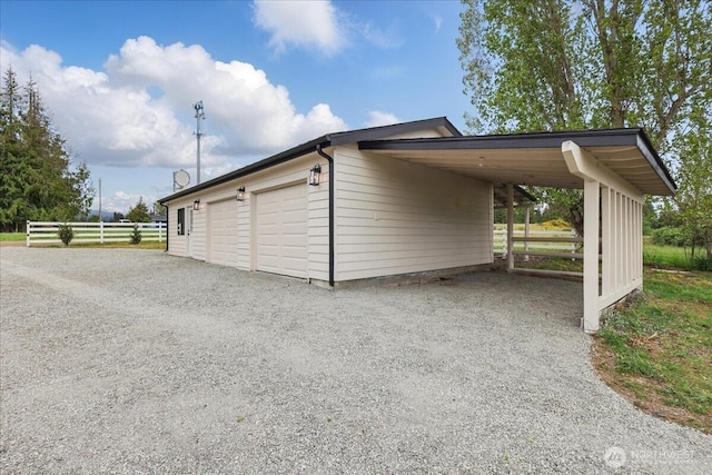 150 Cliff Robinson Ln, Sequim, WA 98382 - garage with driveway