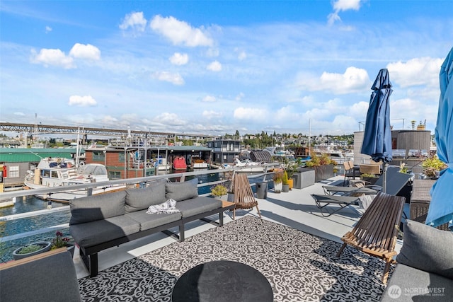 2401 N Northlake Way Unit F6, Seattle, WA 98103 - view of patio with an outdoor hangout area