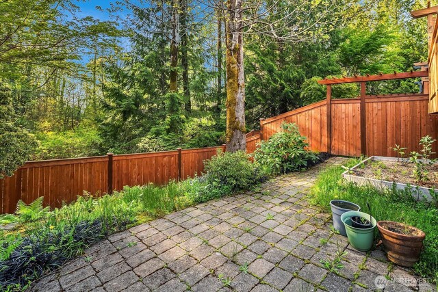6855 166th Pl SE Unit B8, Bellevue, WA 98006 - photo 28