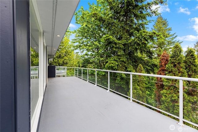 18510 NE 15th Pl, Bellevue, WA 98008 - view of balcony