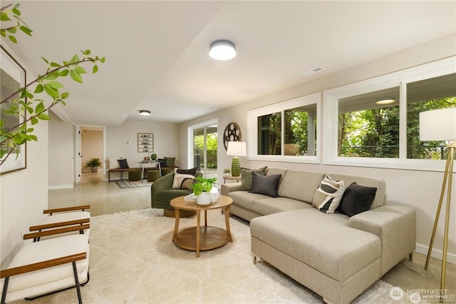 18510 NE 15th Pl, Bellevue, WA 98008 - living room with baseboards