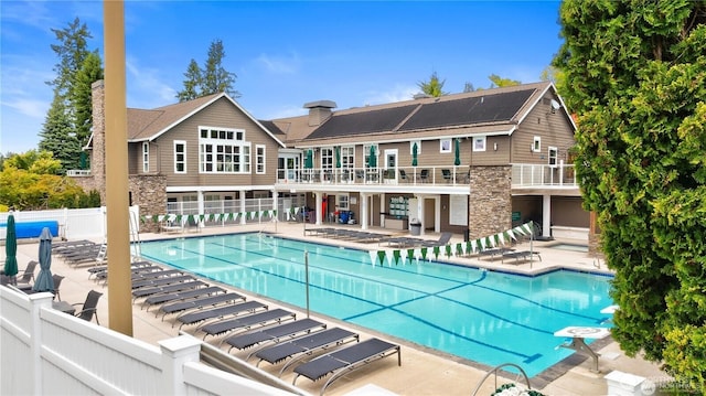 18510 NE 15th Pl, Bellevue, WA 98008 - community pool featuring a patio