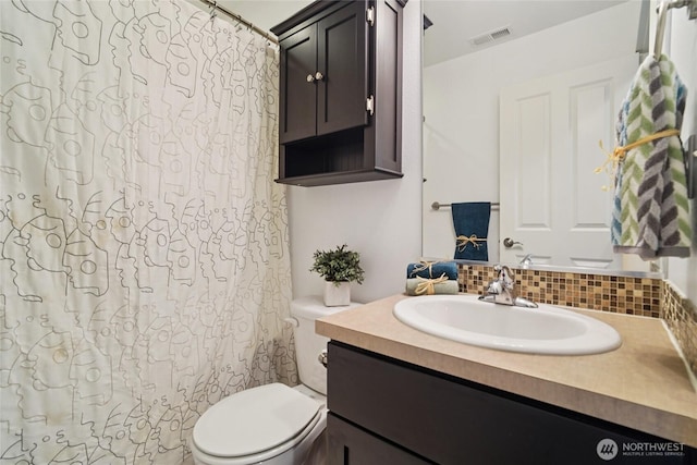 13712 Big Sky Dr E, Bonney Lake, WA 98391 - full bath featuring vanity and backsplash