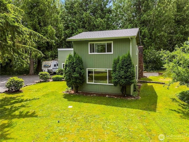 1535 Ten Mile Rd, Everson, WA 98247 - view of front facade with a front yard