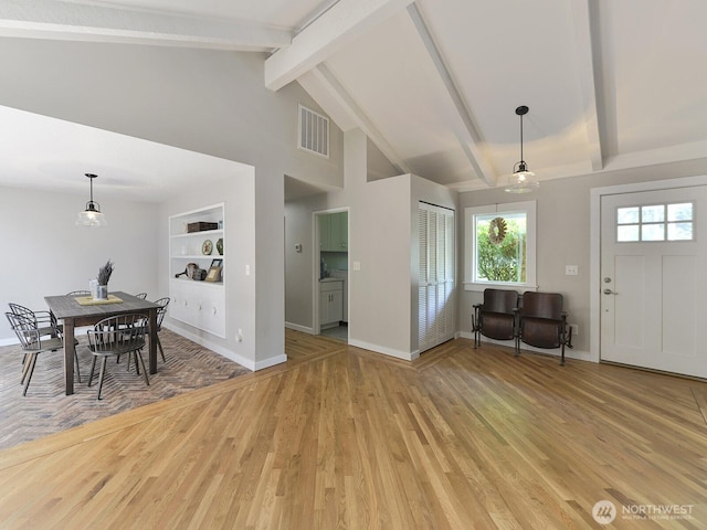 7819 25th Ave E, Tacoma, WA 98404 - entrance foyer with light wood finished floors and baseboards
