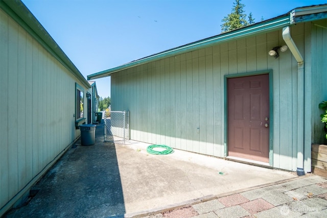 37301 28th Ave S Unit 4, Federal Way, WA 98003 - doorway to property featuring a gate