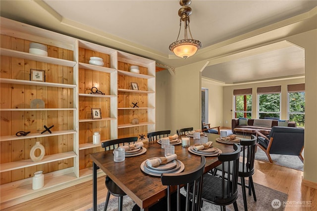 359 Timber Ridge Canyon Rd, Leavenworth, WA 98826 - dining space with arched walkways and light wood-style flooring
