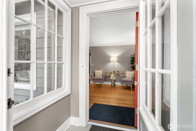 1230 NE 100th St, Seattle, WA 98125 - hallway with wood finished floors and crown molding