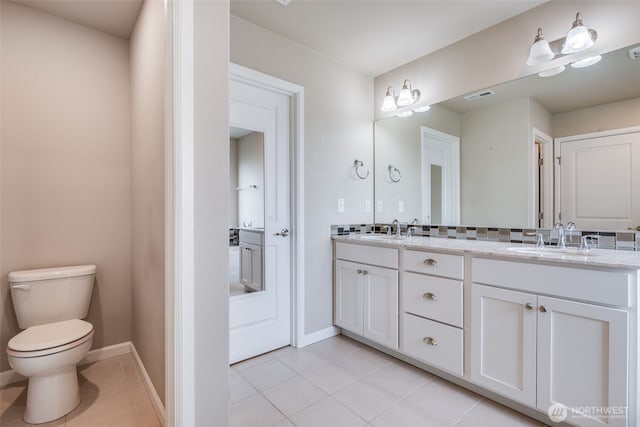 7336 Ashdown Ln SE, Olympia, WA 98513 - full bath featuring double vanity and tile patterned flooring