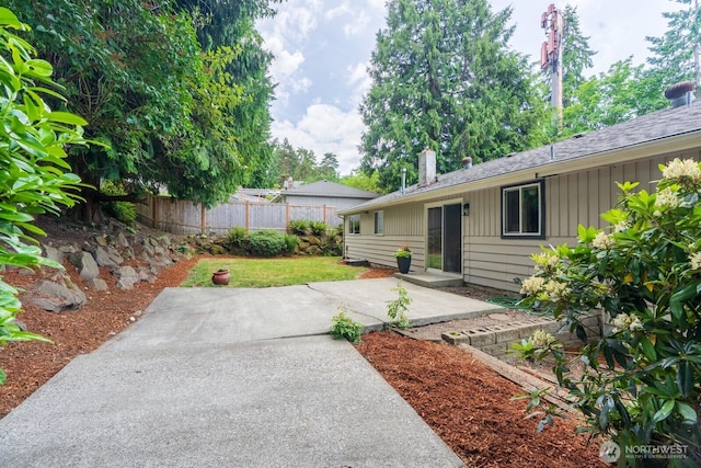 4638 148th Ave SE, Bellevue, WA 98006 - view of yard with a patio